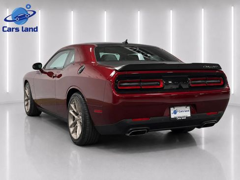 Used 2020 Dodge Challenger R/T RWD image 4