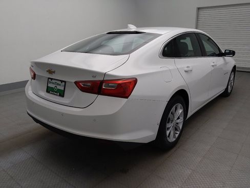 Used 2025 Chevrolet Malibu LT FWD image 9