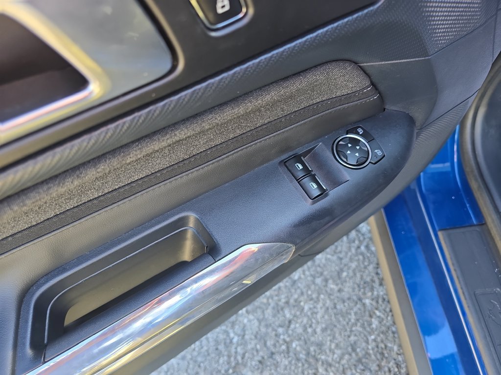 Used 2024 Ford Mustang GT RWD image 11