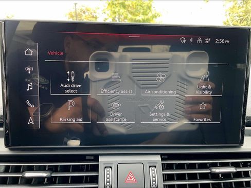 Used 2023 Audi Q5 2.0T Premium w/ Convenience Package AWD/4WD image 34