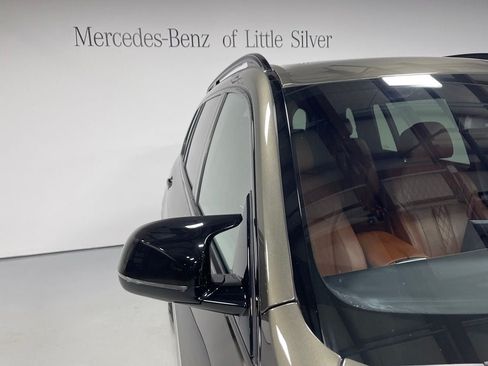 Used 2024 BMW X7 M60i w/ Climate Comfort Package AWD/4WD image 12