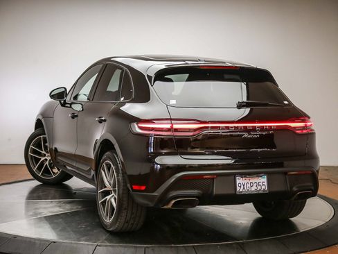 Certified 2026 Porsche Macan AWD/4WD image 6