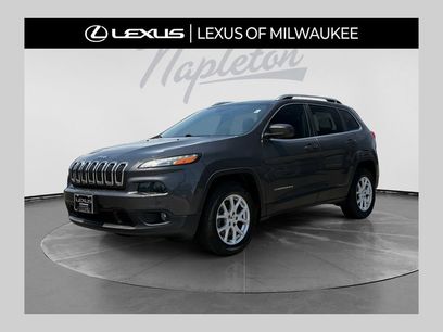 Used 2017 Jeep Cherokee Latitude w/ Safety/Convenience Group