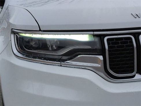 Used 2022 Jeep Wagoneer Series III w/ Premium Group I image 9