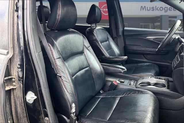 Used 2022 Honda Pilot Sport image 29