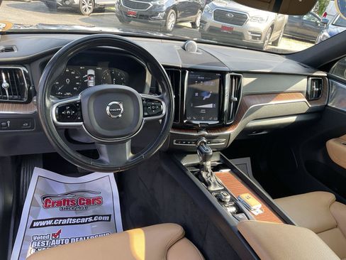 Used 2019 Volvo XC60 T5 Inscription w/ Protection Package Premier AWD/4WD image 13