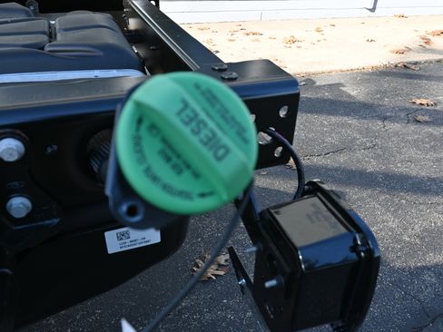 New 2026 Ford F550 4x4 Regular Cab Super Duty image 4