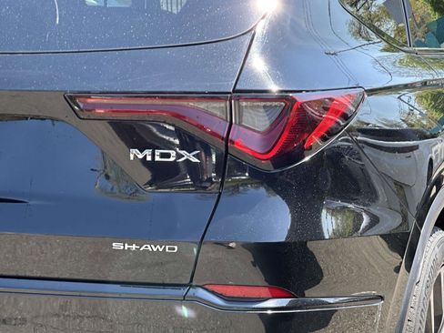 Used 2023 Acura MDX A-Spec AWD/4WD image 11