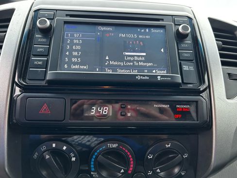 Used 2014 Toyota Tacoma Pickup 4D 6 ft image 20