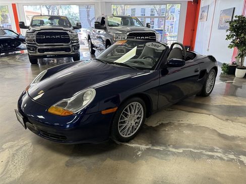Used 2001 Porsche Boxster image 3