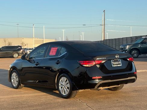 Certified 2024 Nissan Sentra S image 7
