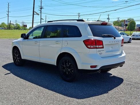 Used 2015 Dodge Journey SXT w/ Flexible Seating Group AWD/4WD image 4