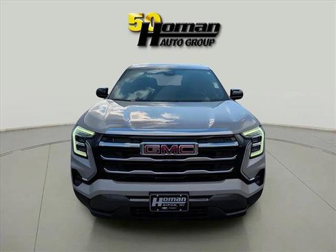 Used 2025 GMC Terrain Elevation image 8
