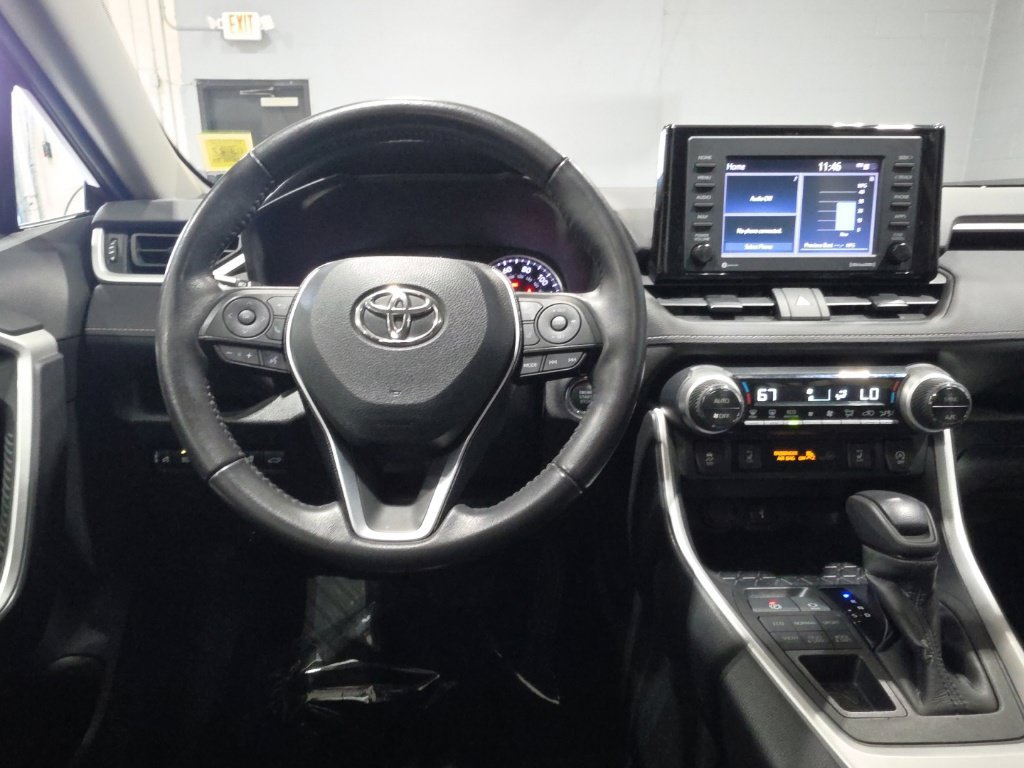Certified 2021 Toyota RAV4 XLE w/ Convenience Package AWD/4WD image 9
