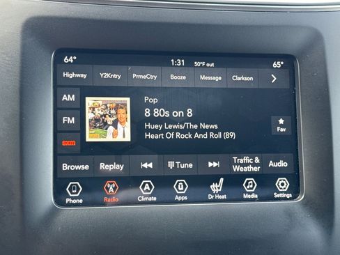 Used 2020 Jeep Cherokee Latitude Plus image 17