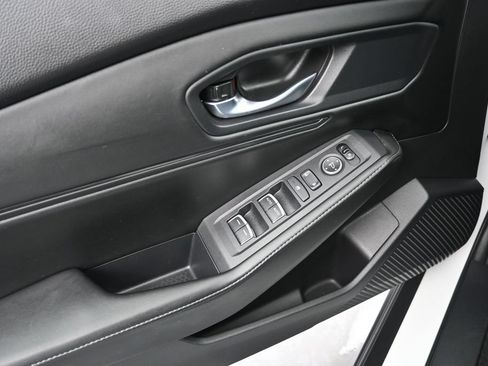 Used 2023 Honda Accord Sport image 15