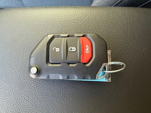 New 2026 Jeep Wrangler Unlimited Sport image 30