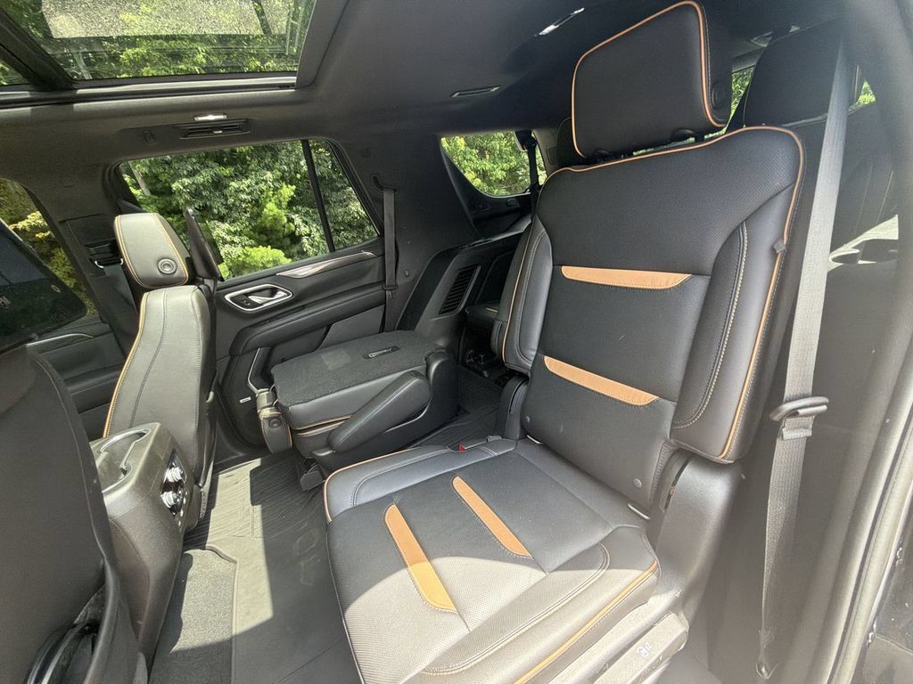 Used 2021 GMC Yukon AT4 w/ Rear Media and Nav Package AWD/4WD image 26