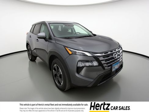 Used 2025 Nissan Rogue SV image 1