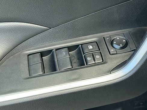 Used 2024 Toyota RAV4 LE image 13