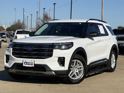 Used 2025 Ford Explorer Active w/ Active Comfort Package