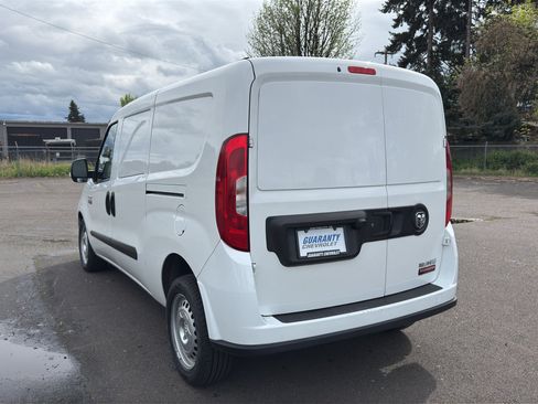 Used 2022 RAM ProMaster City Tradesman FWD image 18