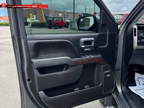 Used 2018 GMC Sierra 1500 Denali AWD/4WD image 25