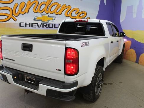 Used 2021 Chevrolet Colorado Z71 AWD/4WD image 8