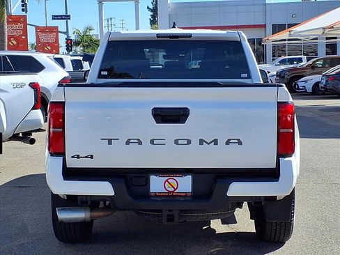 Certified 2024 Toyota Tacoma TRD Sport image 5