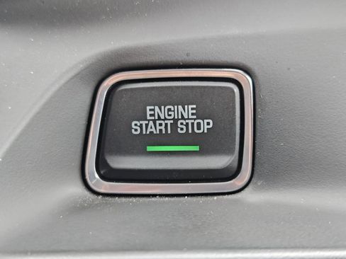Used 2018 Chevrolet Camaro SS RWD image 23