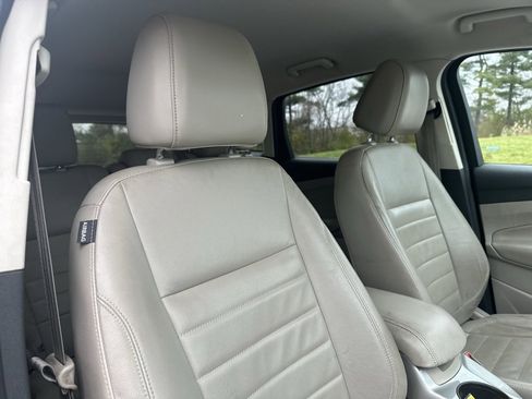 Used 2013 Ford Escape SEL image 22