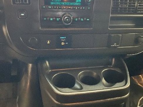 Used 2021 Chevrolet Express 2500 w/ Driver Convenience Package image 20