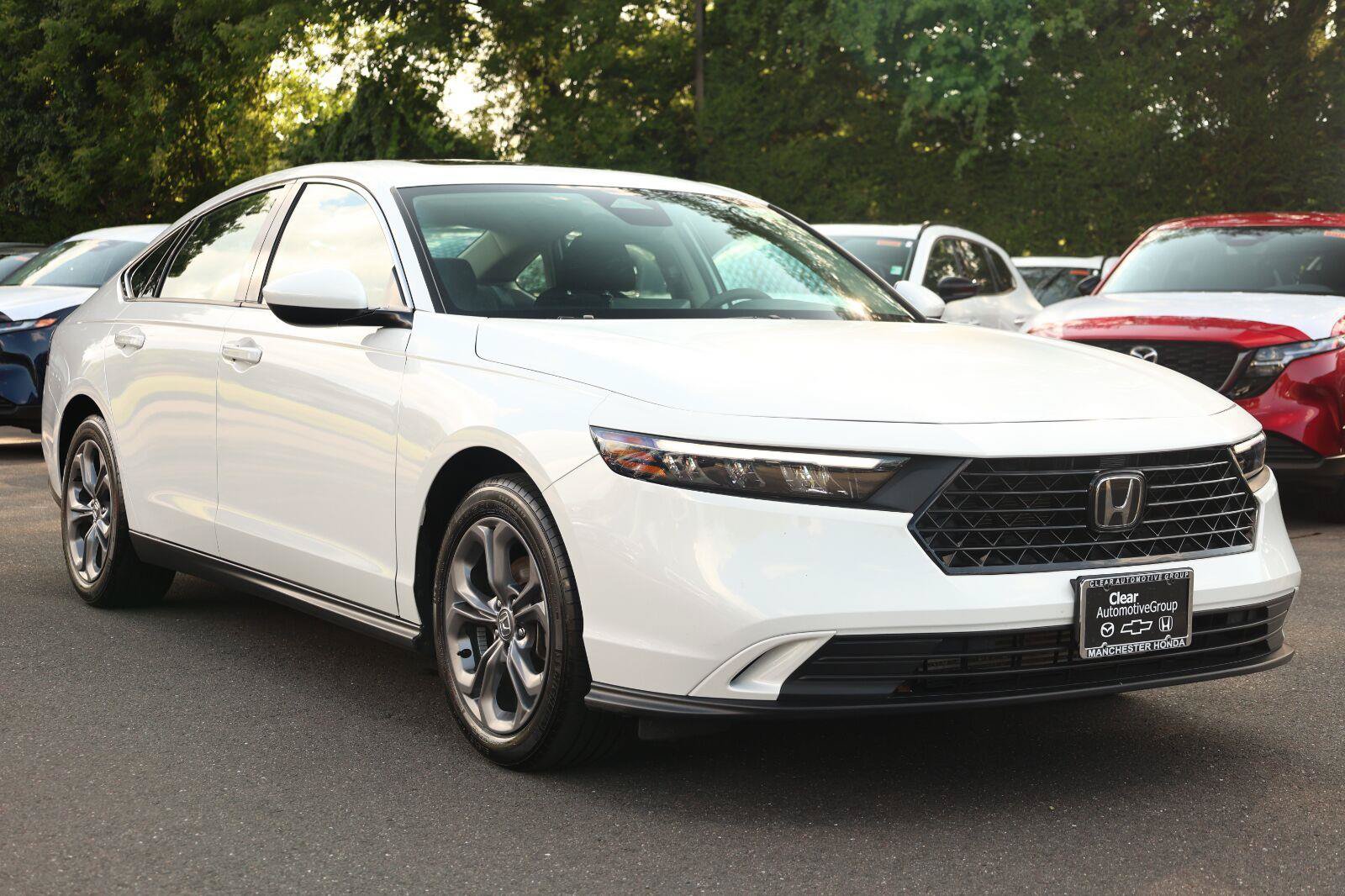 Used 2024 Honda Accord EX image 1