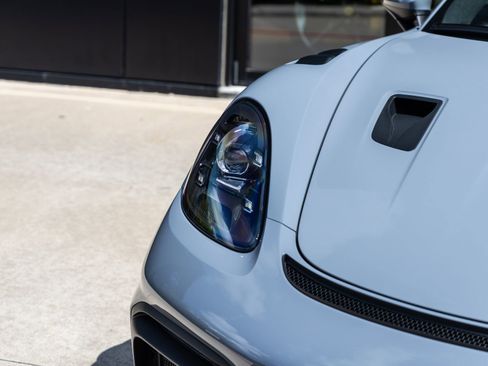 Certified 2025 Porsche 718 Boxster Spyder RS RWD image 19