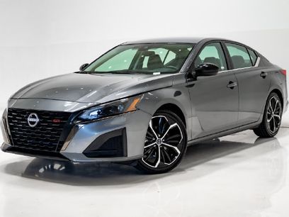 Used 2025 Nissan Altima 2.5 SR