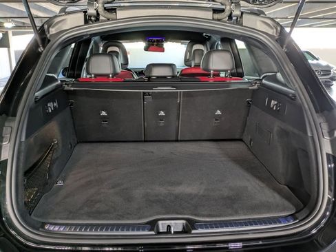 Certified 2025 Mercedes-Benz GLC 300 image 10