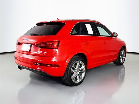 Used 2017 Audi Q3 2.0T Premium Plus image 7