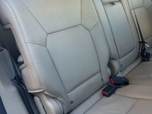 Used 2011 Honda Pilot EX-L image 41