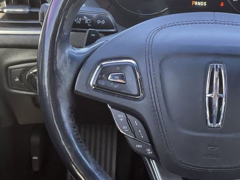 Used 2017 Lincoln MKZ Select w/ Technology Package image 15