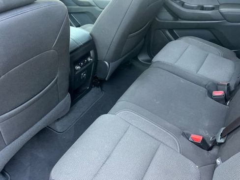 Used 2023 Chevrolet Traverse LT w/ LPO, Cargo Package FWD image 14