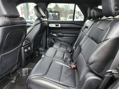 Certified 2020 Ford Explorer ST w/ ST Street Pack image 16