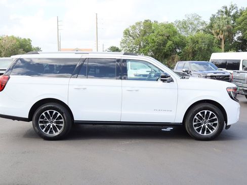 Used 2025 Ford Expedition Max Platinum AWD/4WD image 10