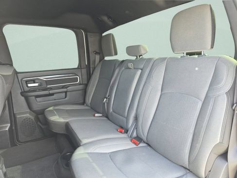 Used 2024 RAM 3500 Big Horn AWD/4WD image 19