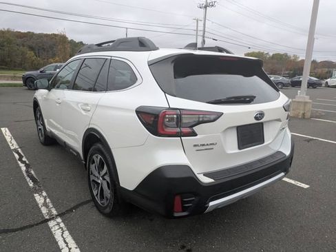 Used 2022 Subaru Outback Limited image 5