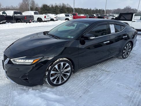 Used 2023 Nissan Maxima Platinum image 4