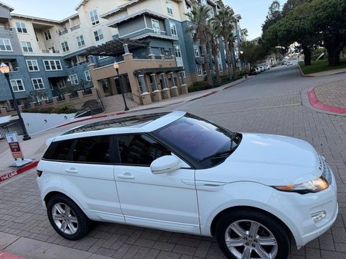 Used 2013 Land Rover Range Rover Evoque Pure Plus AWD/4WD image 30