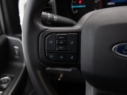 Used 2023 Ford F250 XLT AWD/4WD image 18