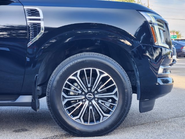 Used 2025 Nissan Armada Platinum RWD image 9