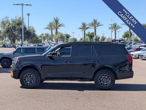 Certified 2025 Ford Expedition Tremor AWD/4WD image 4