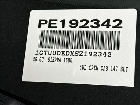 Used 2025 GMC Sierra 1500 SLT AWD/4WD image 42